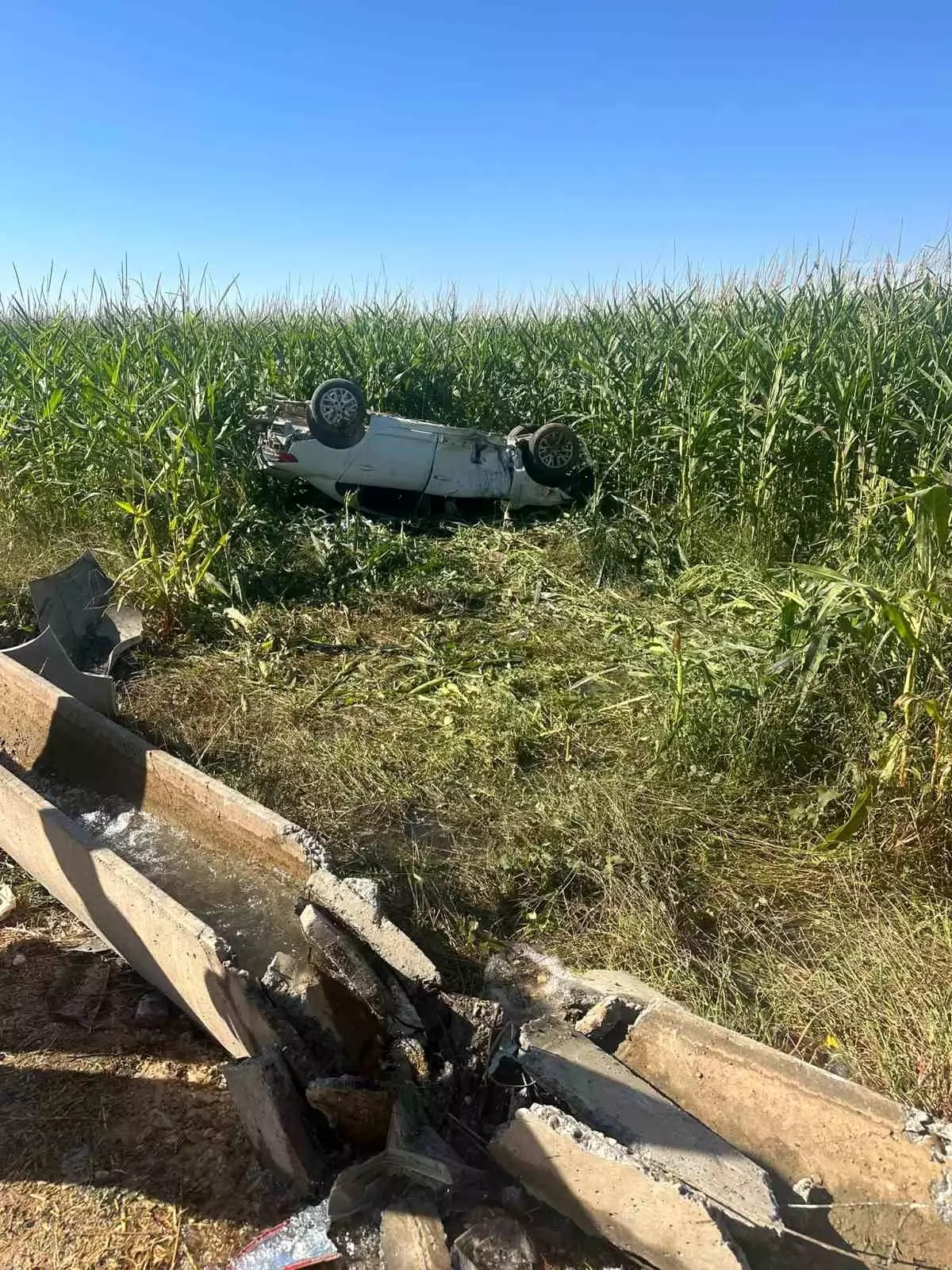 sanliurfada trafik kazasi 1 olu 1 yarali 5KzyYEDf