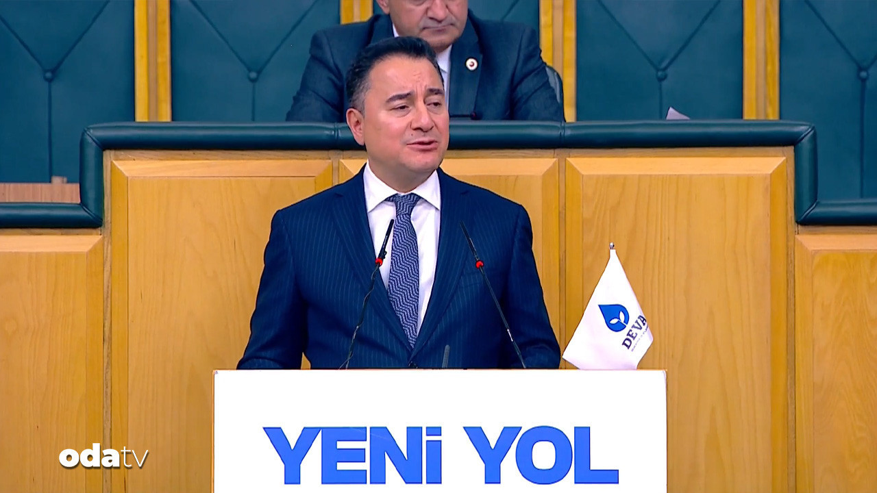 ali babacan bizim hicbir partiyle derdimiz yok UvcJ26WH.jpg