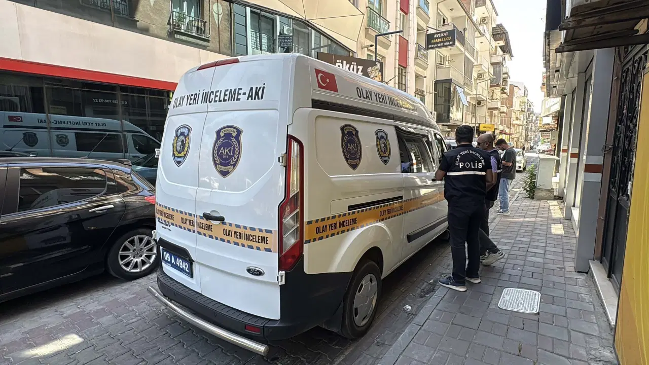 Aydinda supheli olum muhtari masaj salonunun tuvaletinde olu bulundu 1Iak6gEc