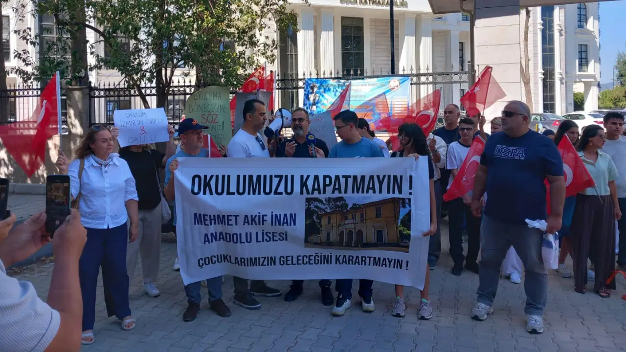 Buca mehmet akif inan anadolu lisesi velilerinden okulumuzu geri istiyoruz cagrisi qX7uGkia