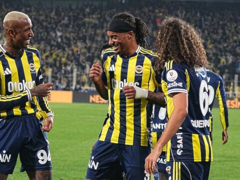 Fenerbahcede beklenmeyen ayrilik ingiliz devi archie brownun pesinde bMcNelTf