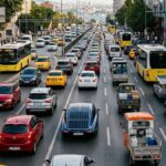 Herkes arabasini satip ona kosuyor ne benzin istiyor ne elektrik F5RZOAec